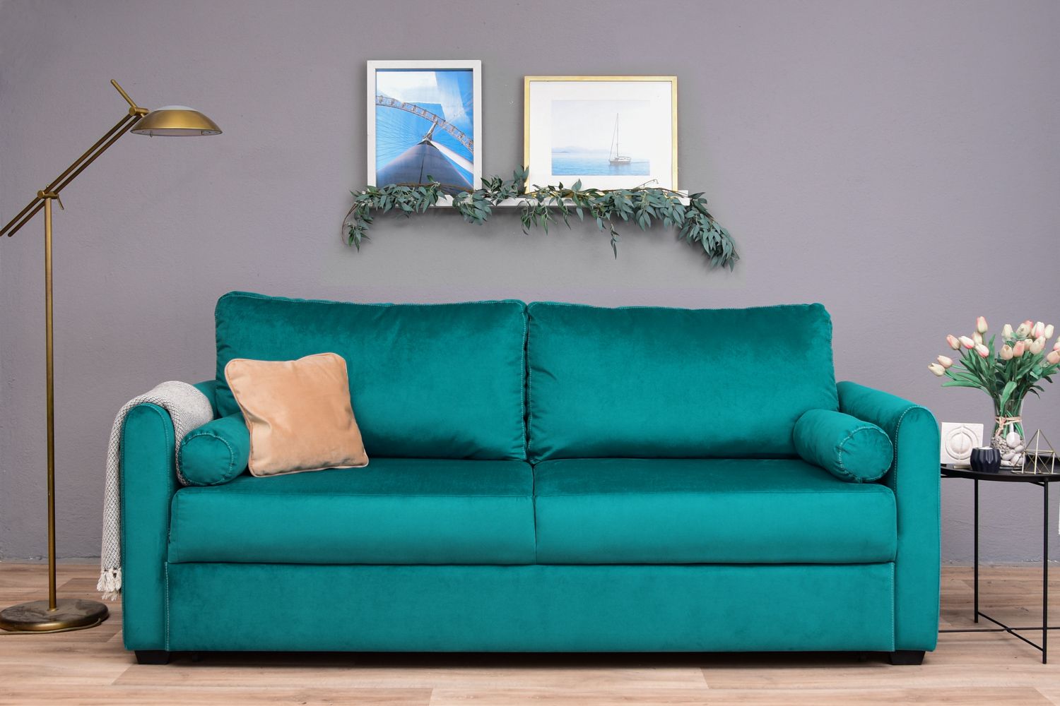 SOFIA_3_NUANCE_SEAFOAM_LIFESTYLE