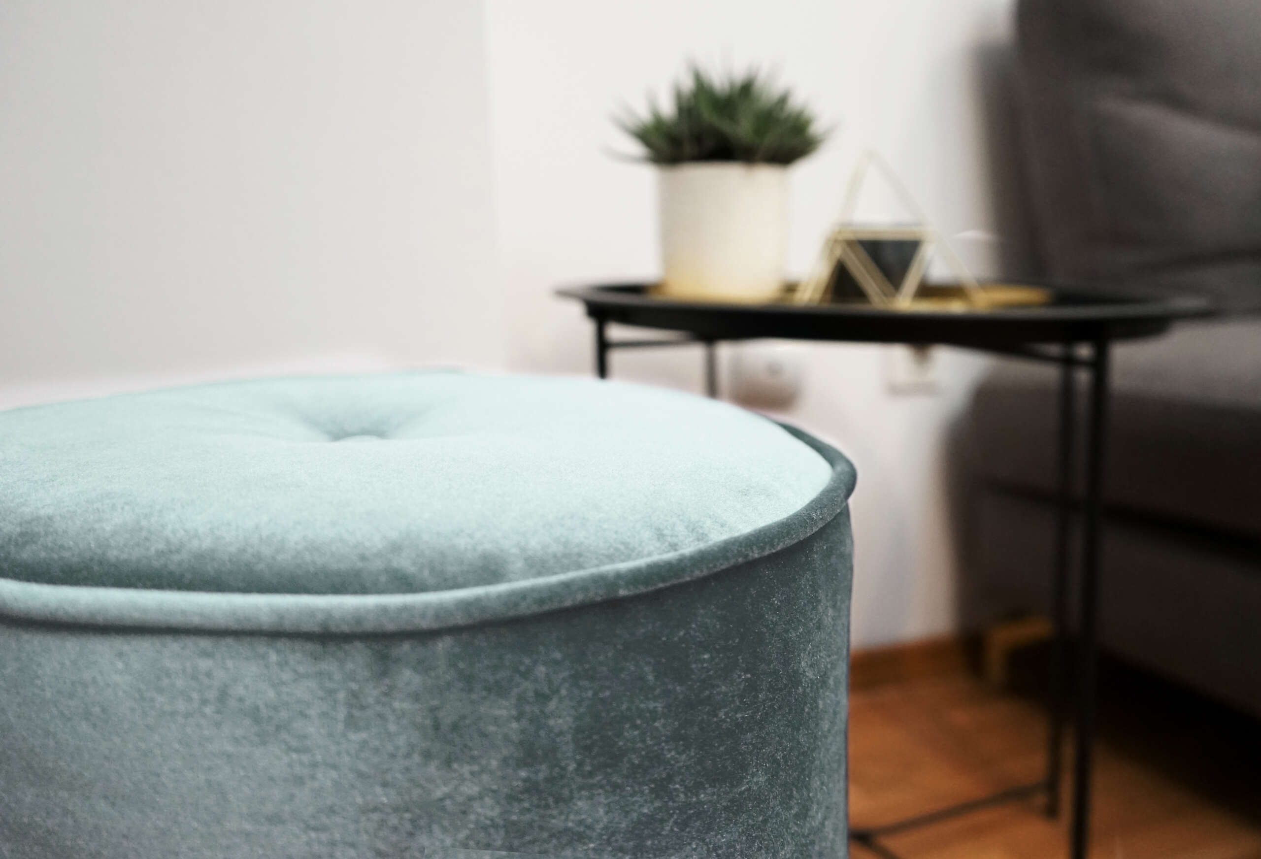 oslo stool detail jade 2